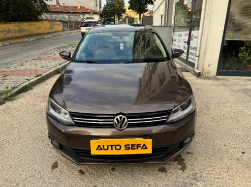 VOLKSWAGEN JETTA 1.2 TSİ TRENDLİNE OTOMATİK 2012